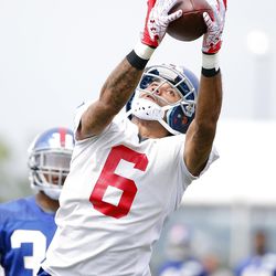 Wide receiver Brandon Collins grabs a long pass. [Jim O'Connor-USA TODAY Sports]