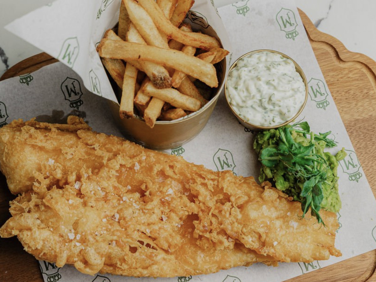 A plate of fish and chips.