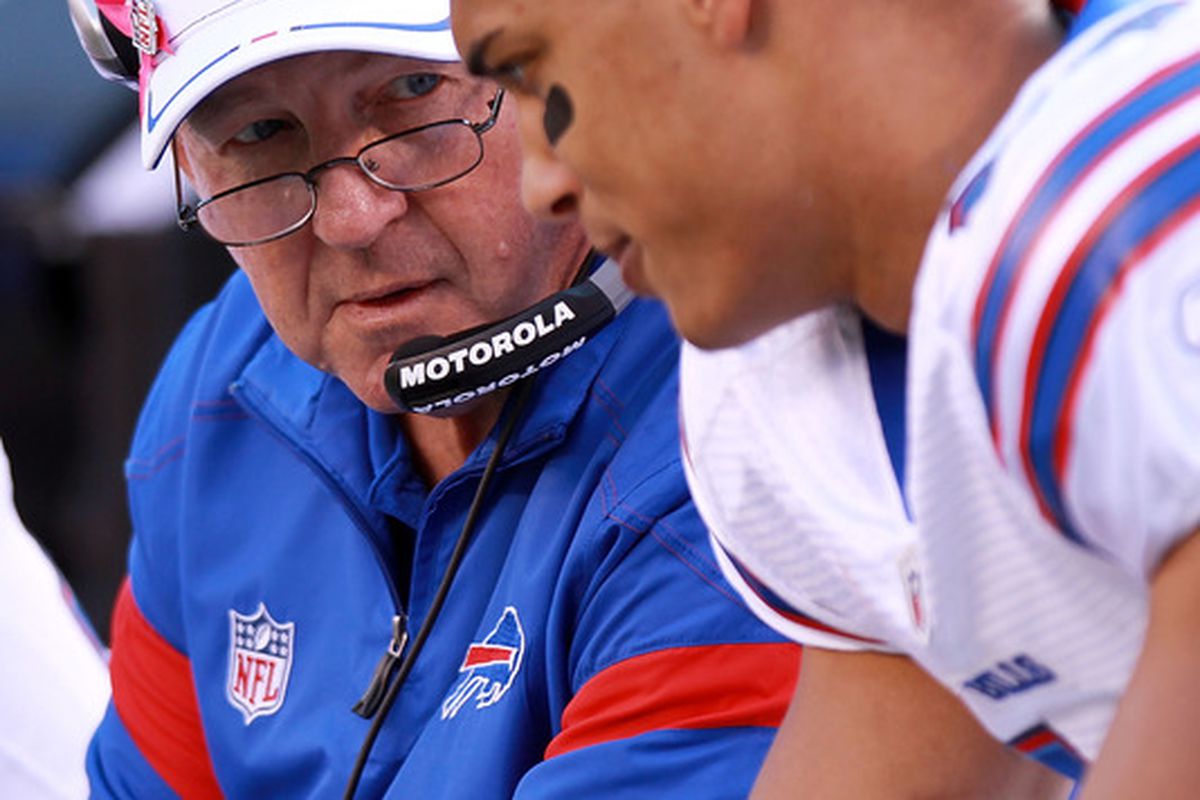 EAST RUTHERFORD, NJ - OCTOBER 16: Head coach of the Buffalo Bills, Chan Gailey talks with David Nelson #86 against the New York Giants at MetLife Stadium on October 16, 2011 in East Rutherford, New Jersey.  (Photo by Nick Laham/Getty Images)