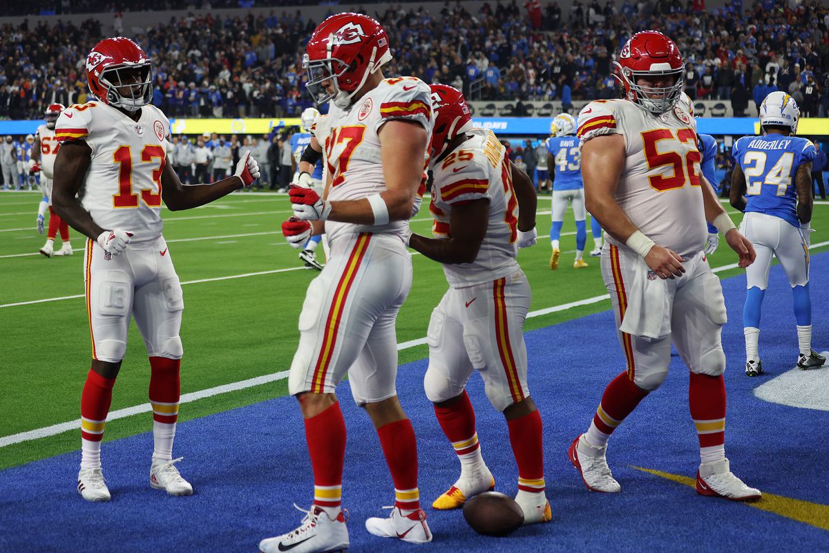 Final score: Kansas City Chiefs top Chargers 34-28 in overtime