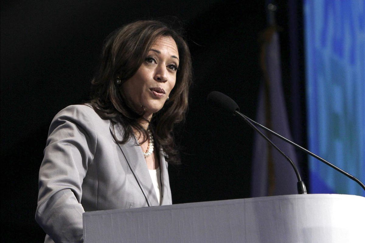 President Barack Obama created a stir when he said Kamala Harris was the “best-looking attorney general.”