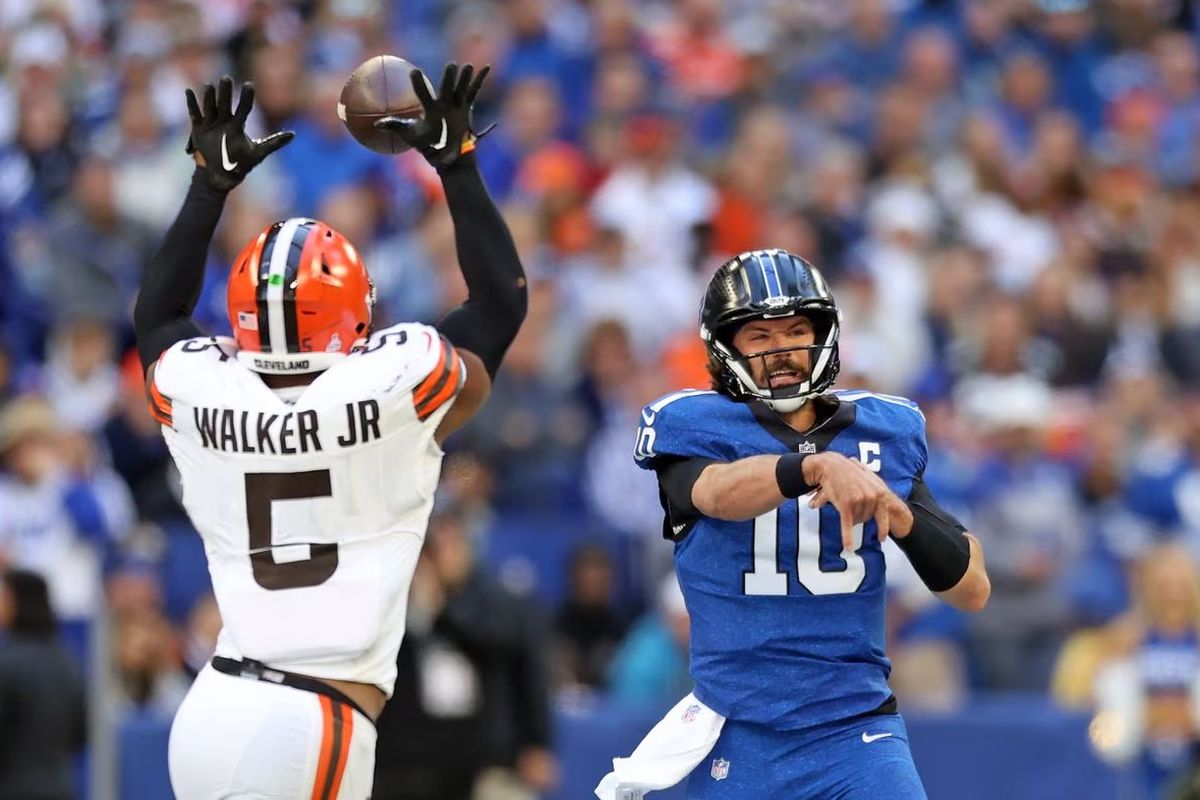 Cleveland Browns linebacker Anthony Walker Jr. bats a pass thrown by Indianapolis Colts quarterback Gardner Minshew II during an NFL game on Sunday, Oct. 22, 2023.