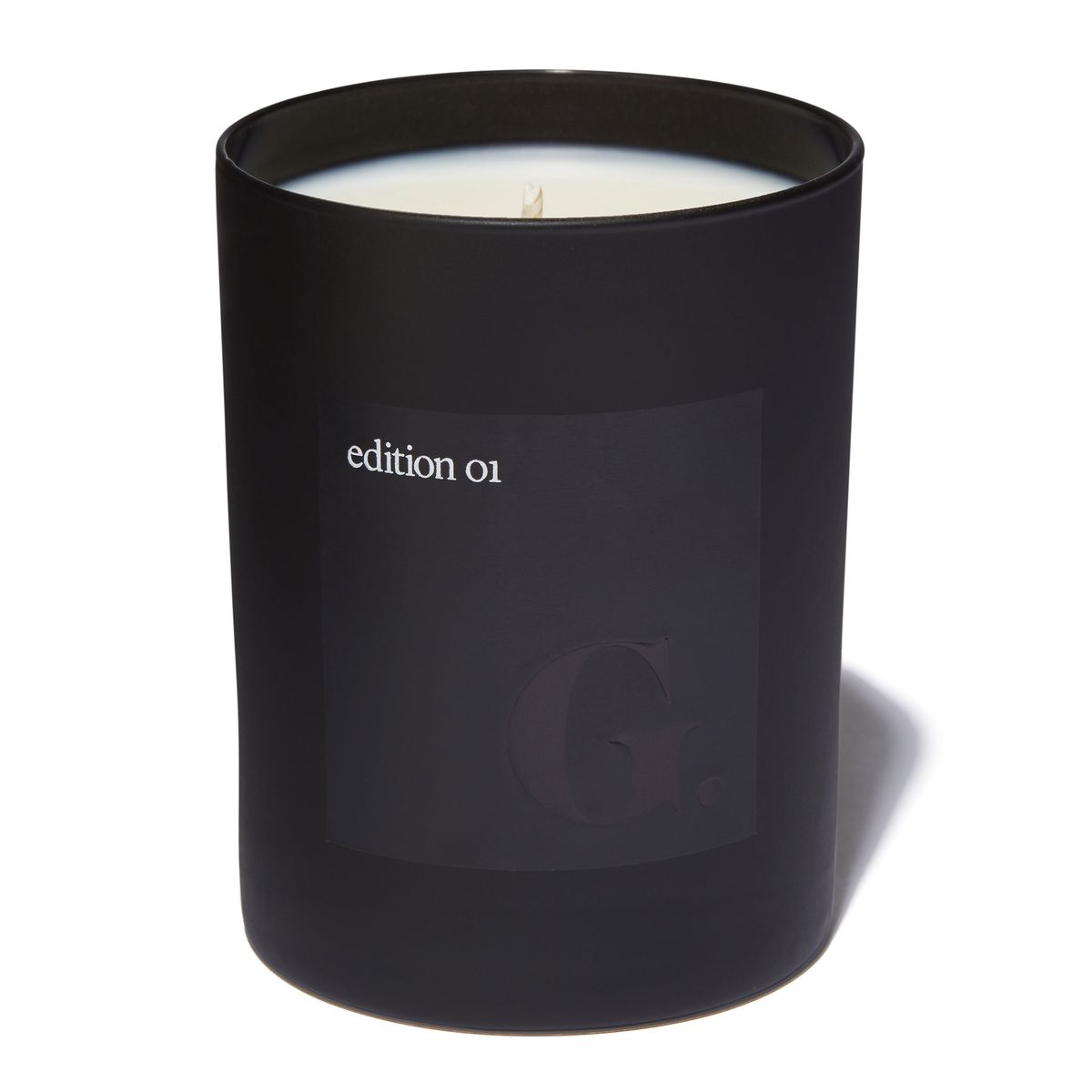 Goop Edition 01 - Winter candle in a black jar