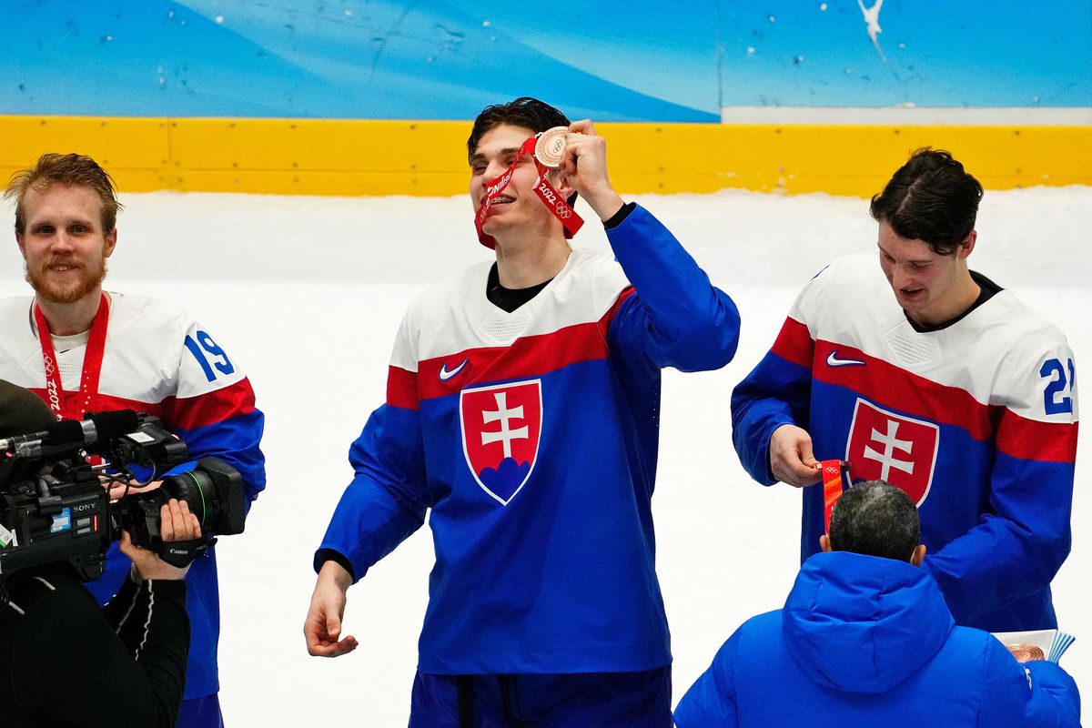 Olympics: Ice Hockey-Men Finals - Bronze Medal Game