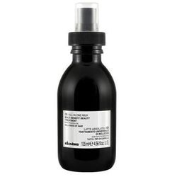 Windswept: <b>Davines</b> All In One Milk is a post-shower spray that uses roucou oil to detangle and moisturize—perfect after a windy boat trip or beach day. <a href="http://www.takamichihair.com/">$28</a> at Takamichi Hair