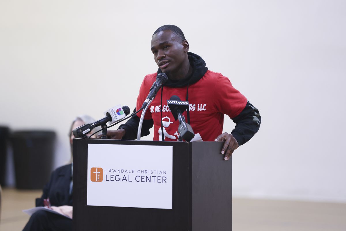 Deshawn Nelson, owner of Mr. Nelson Movers, speaks about how his life changed thanks to a little help. Nelson was among the speakers at a news conference at Lawndale Christian Legal Center, 1530 S. Hamlin Ave. on Tuesday, Dec. 7, 2021.