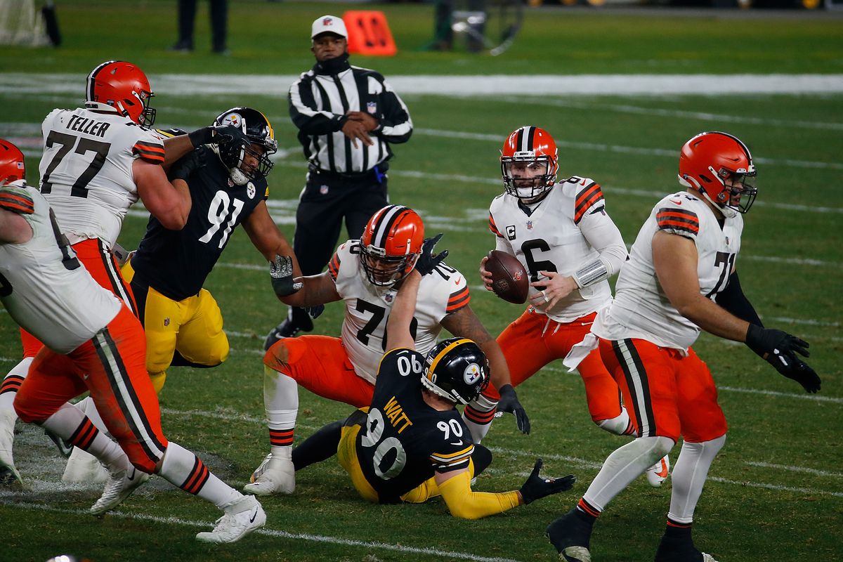 Wild Card Round - Cleveland Browns v Pittsburgh Steelers