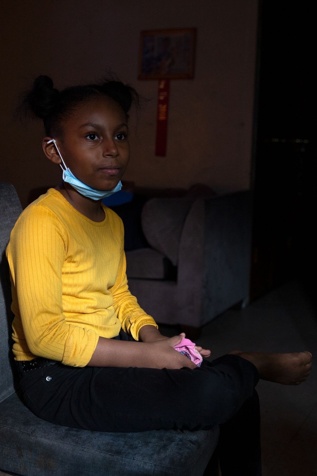 NYCHA resident Shari Broomes said her daughter Mikhaila Bonaparte got lead poisoning from their Tompkins Houses apartment, Oct. 28, 2021.
