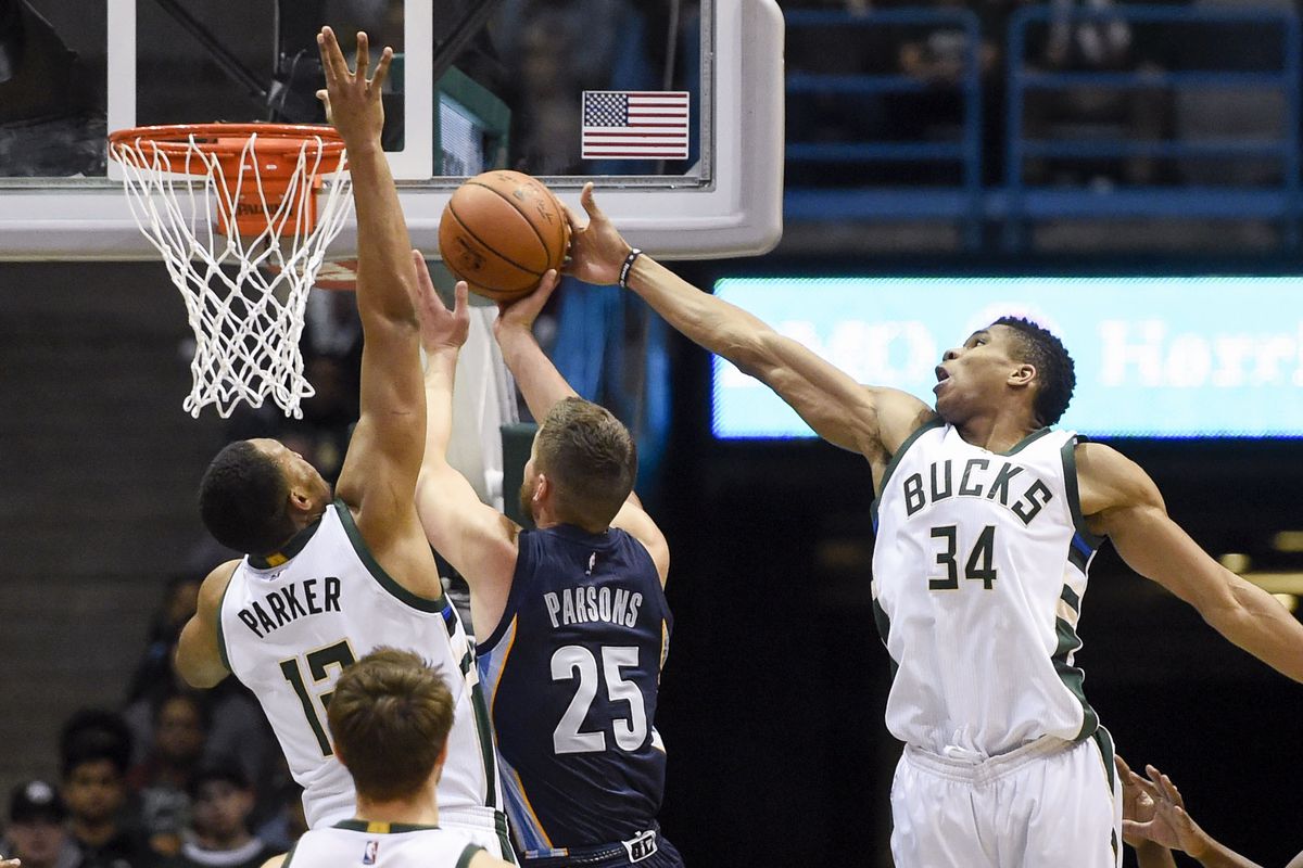 NBA: Memphis Grizzlies at Milwaukee Bucks