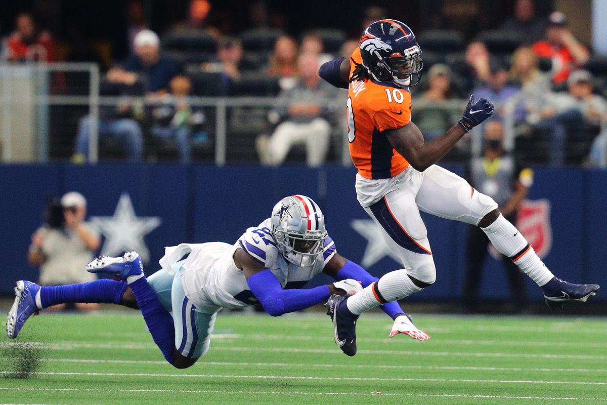 Jerry Jeudy #10 of the Denver Broncos carries the ball during the second quarter against the Dallas Cowboys at AT&amp;T Stadium on November 07, 2021 in Arlington, Texas.