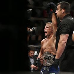 UFC 177 photos