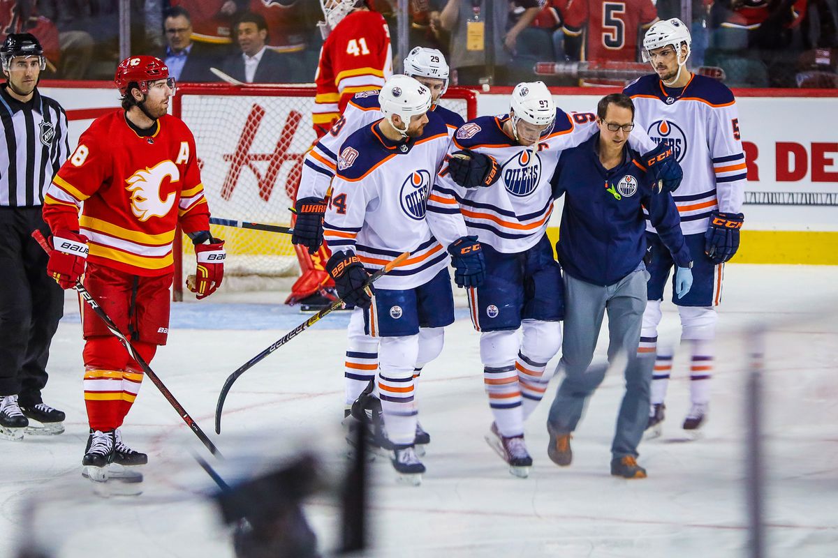 NHL: Edmonton Oilers at Calgary Flames
