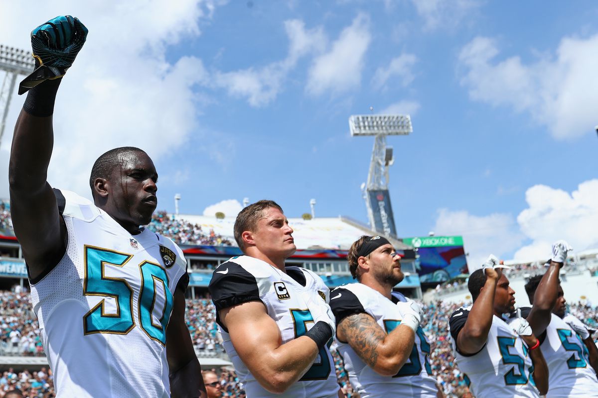 Telvin Smith of the Jacksonville Jaguars protesting during the National Anthem prior to a 2016 game