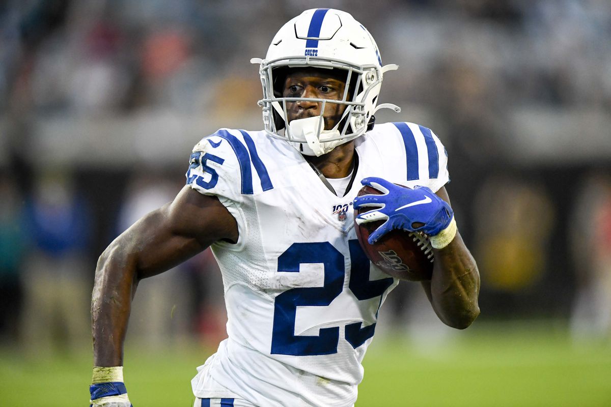 Breaking News: Colts re-signing running back Marlon Mack to a 1-year, $2  million deal - Stampede Blue