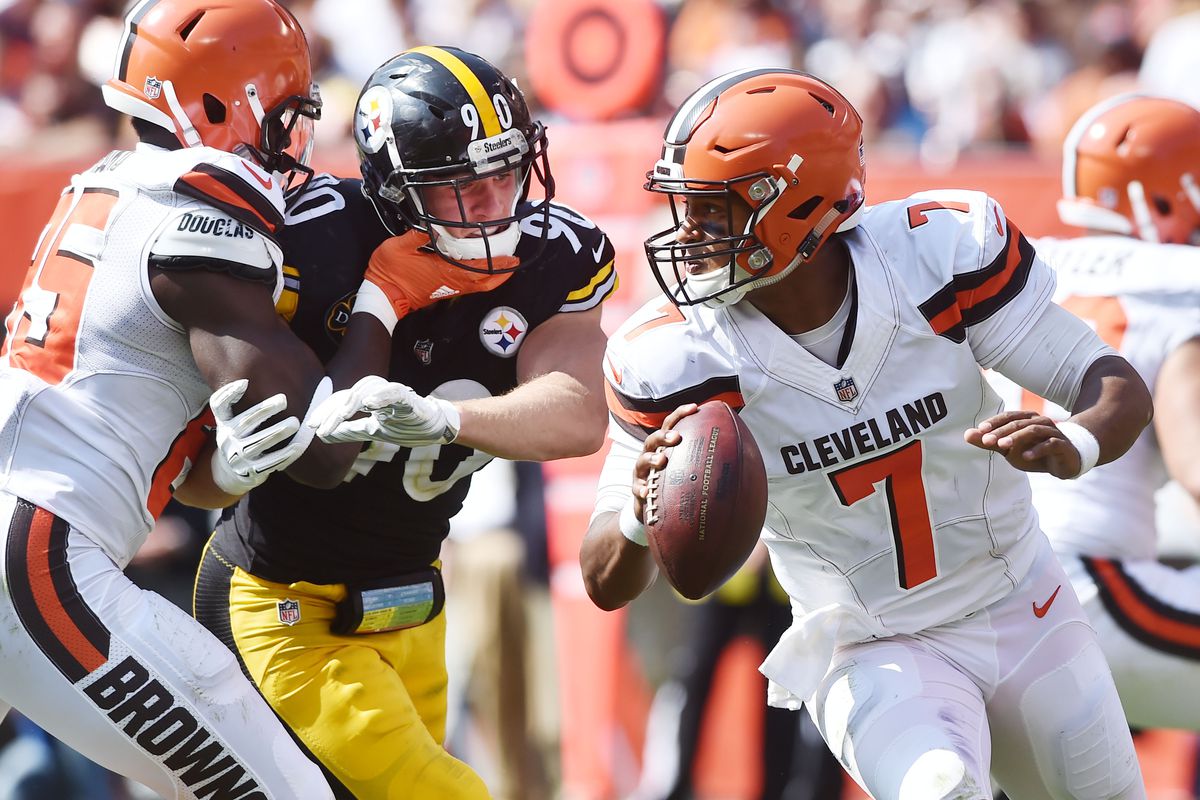 NFL: Pittsburgh Steelers at Cleveland Browns