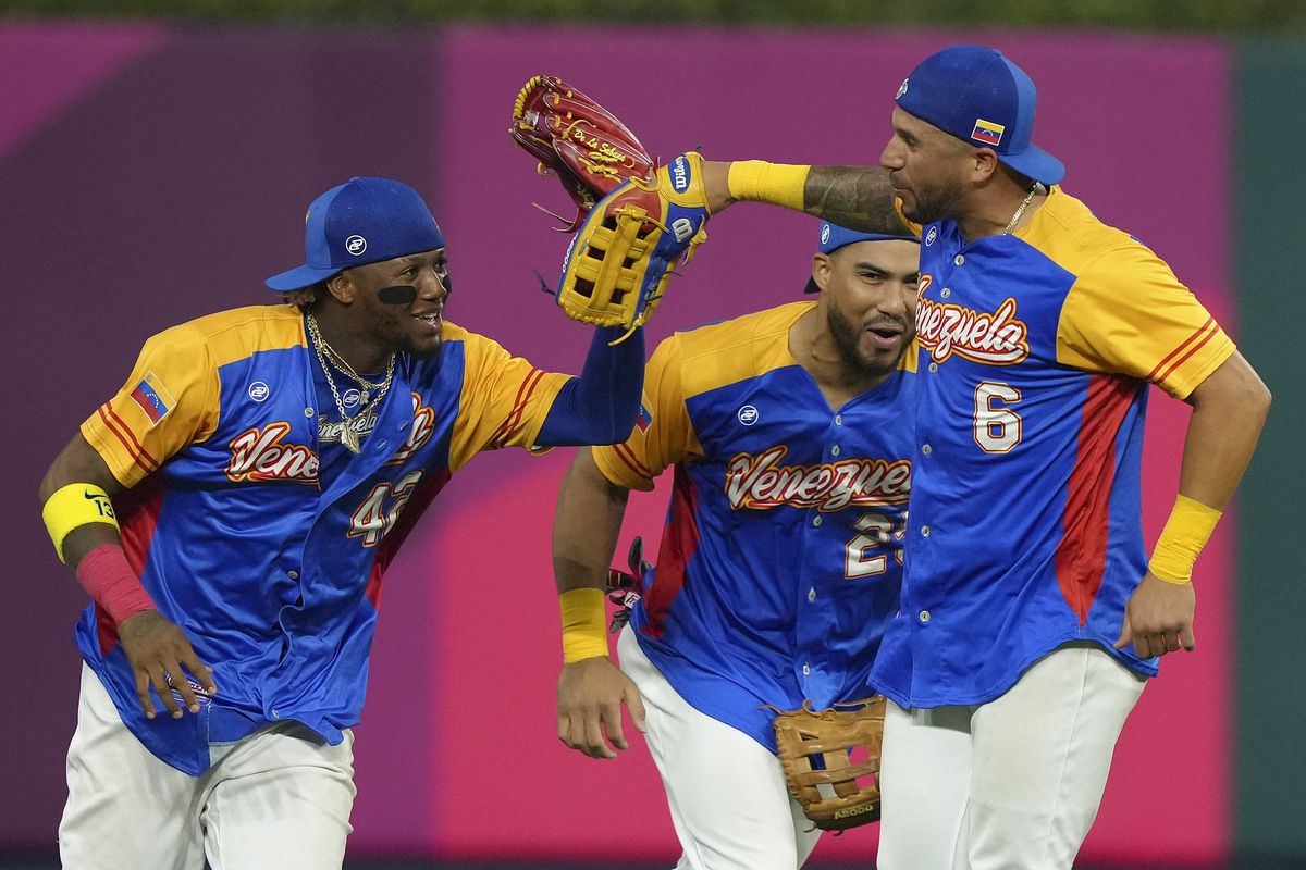 World Baseball Classic Pool D: Dominican Republic v Venezuela