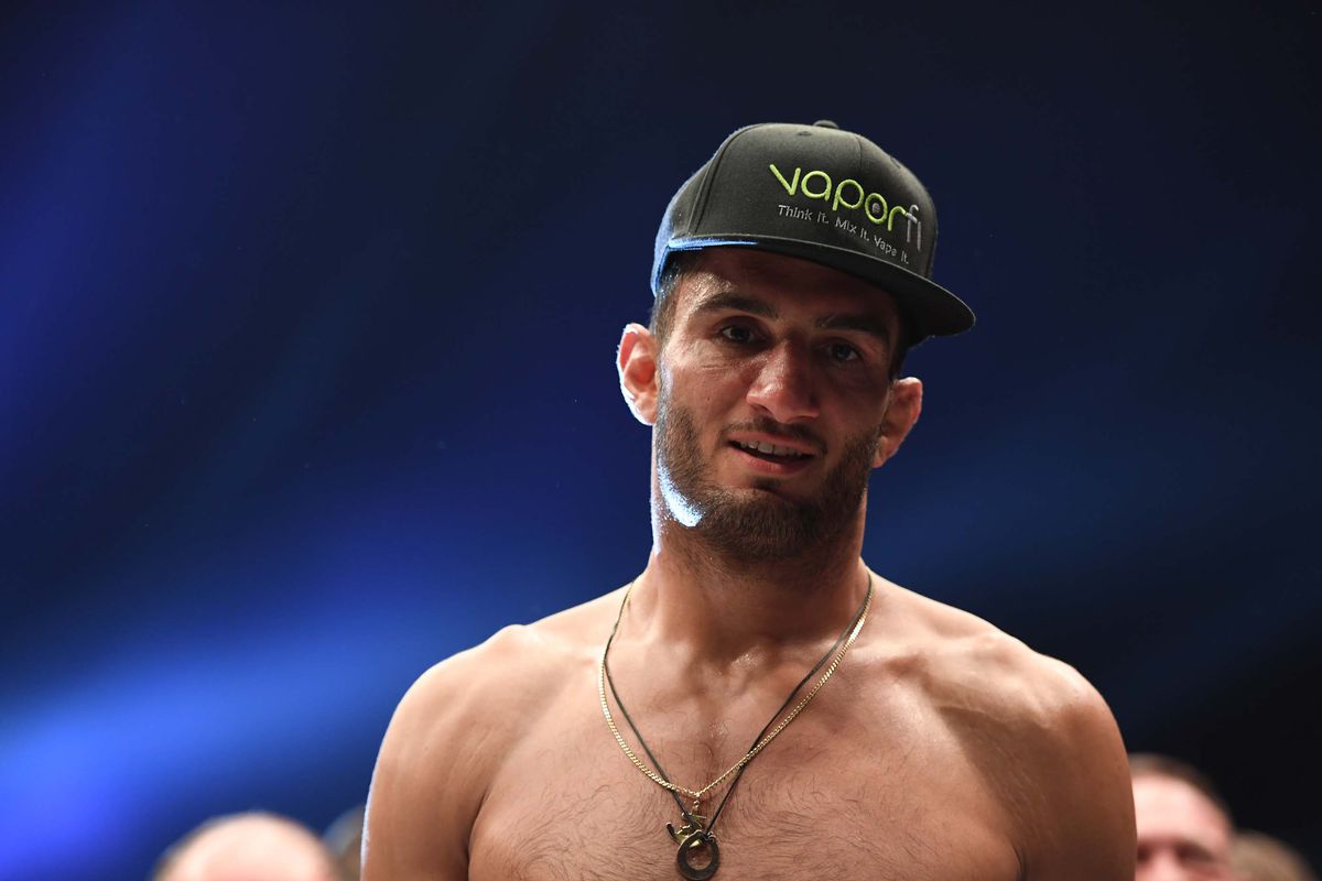MMA: Bellator 200 - Rafael Carvlho vs Gegard Mousasi