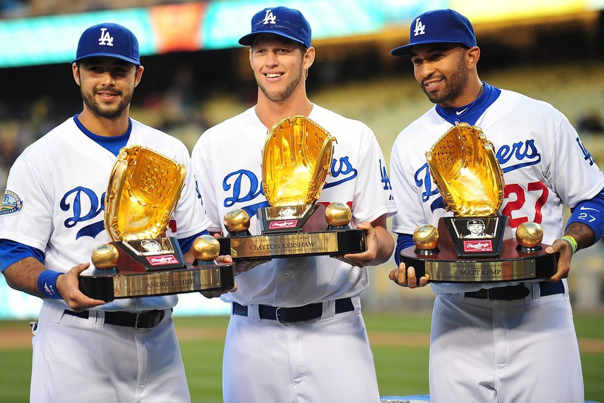 No repeats for the Dodgers' 2011 Gold Glove Award winners