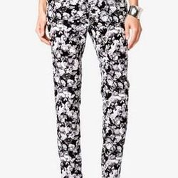High-Waisted Floral Print Pants, $19.80, Forever 21