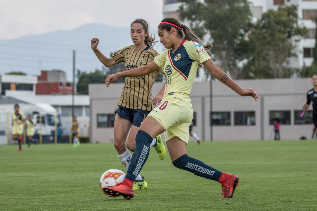 Daniela Espinosa has 10 goals on the season for Club América.