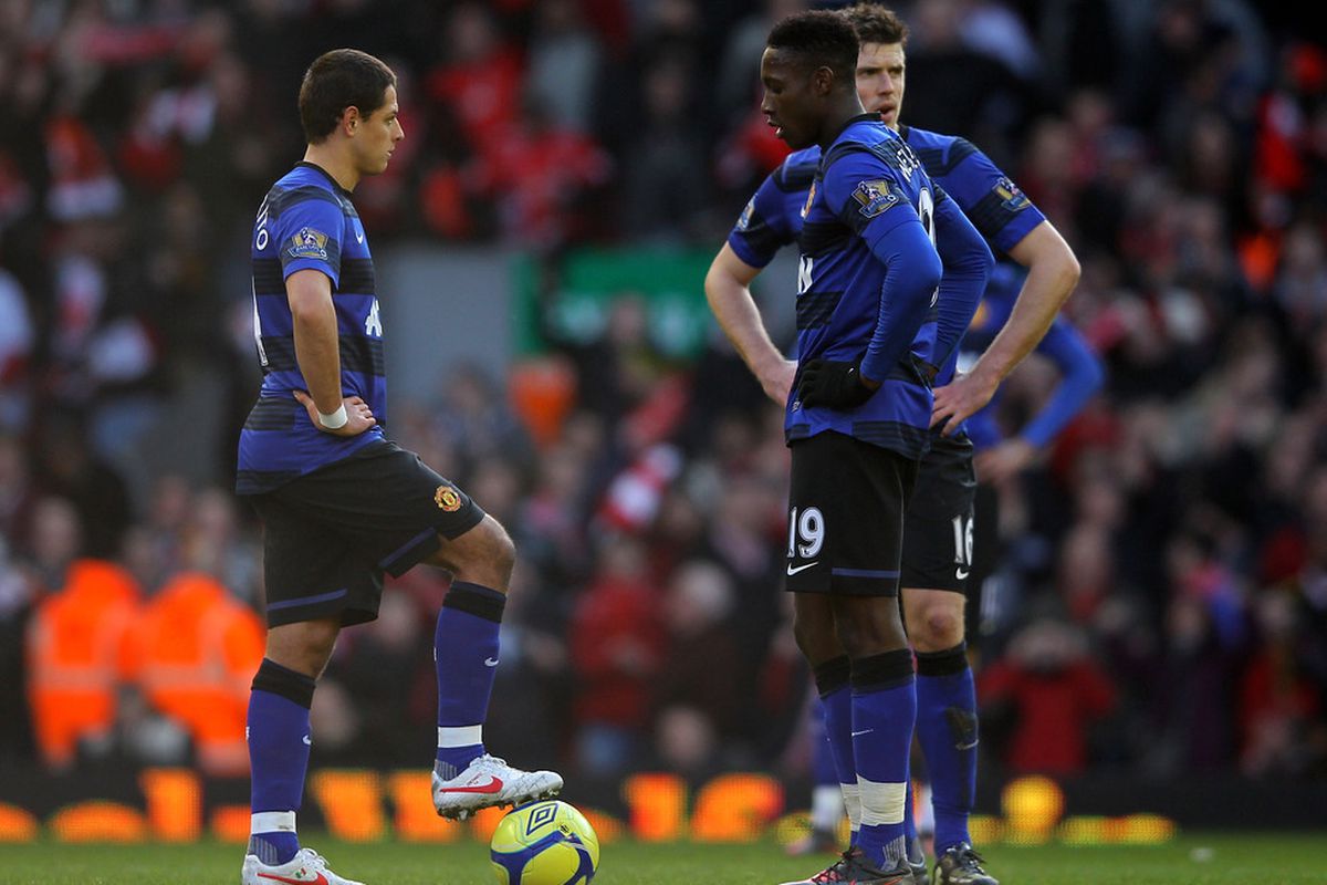 Javier Hernandez (L) Michael Carrick (R) and Danny Welbeck of Manchester United. United defeated Ajax in the UEFA Europa League on February 16, 2012. (Photo by Alex Livesey/Getty Images)