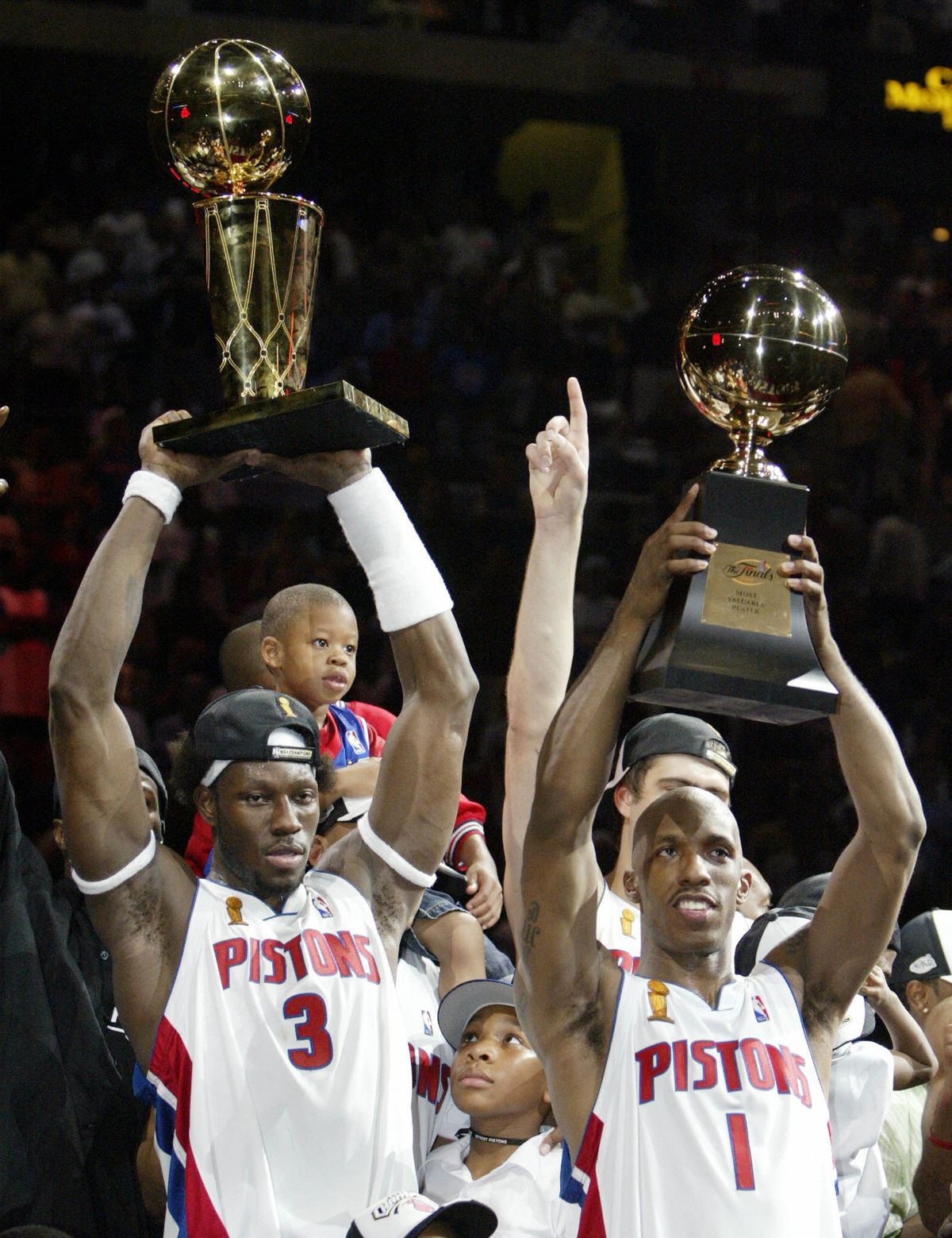 Ben Wallace (L) holds the Larry O’Brien