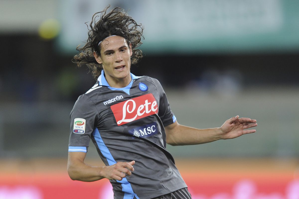 VERONA, ITALY - SEPTEMBER 21:  Edison Cavani of Napoli in action during the Serie A match between AC Chievo Verona and SSC Napoli at Stadio Marc'Antonio Bentegodi on September 21, 2011 in Verona, Italy.  (Photo by Dino Panato/Getty Images)