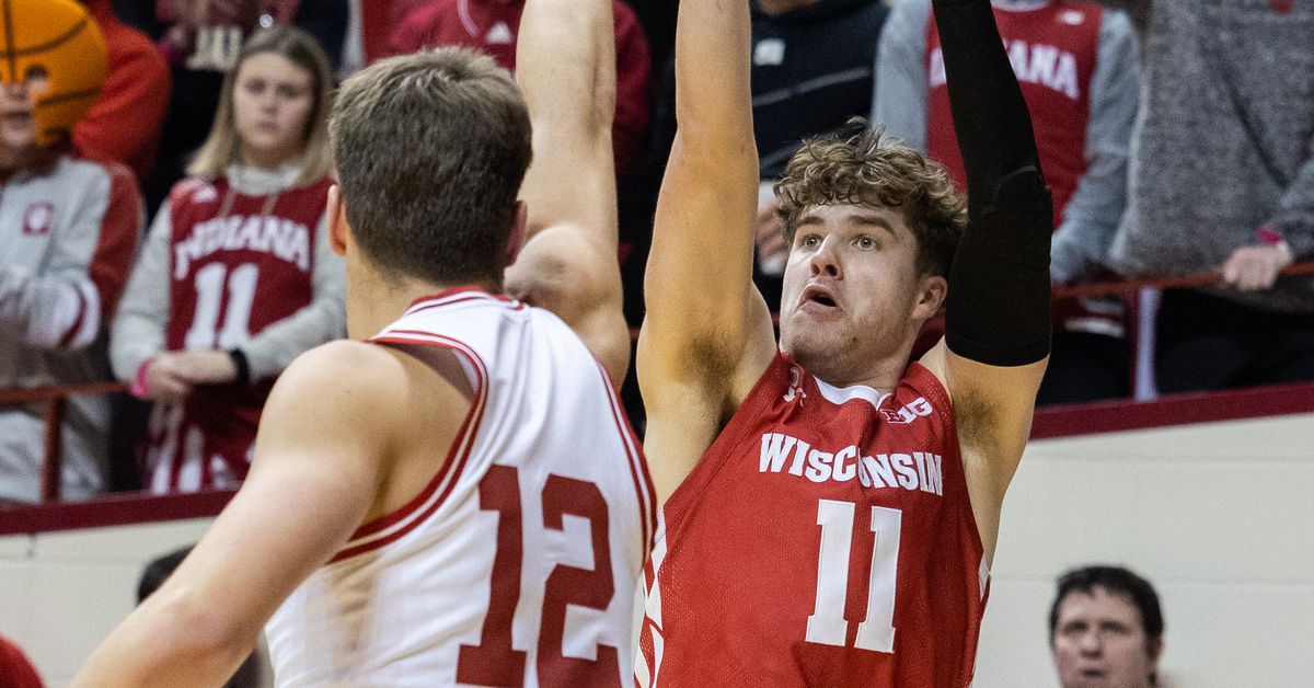 Wisconsin Basketball: Max Klesmit likely out vs Maryland