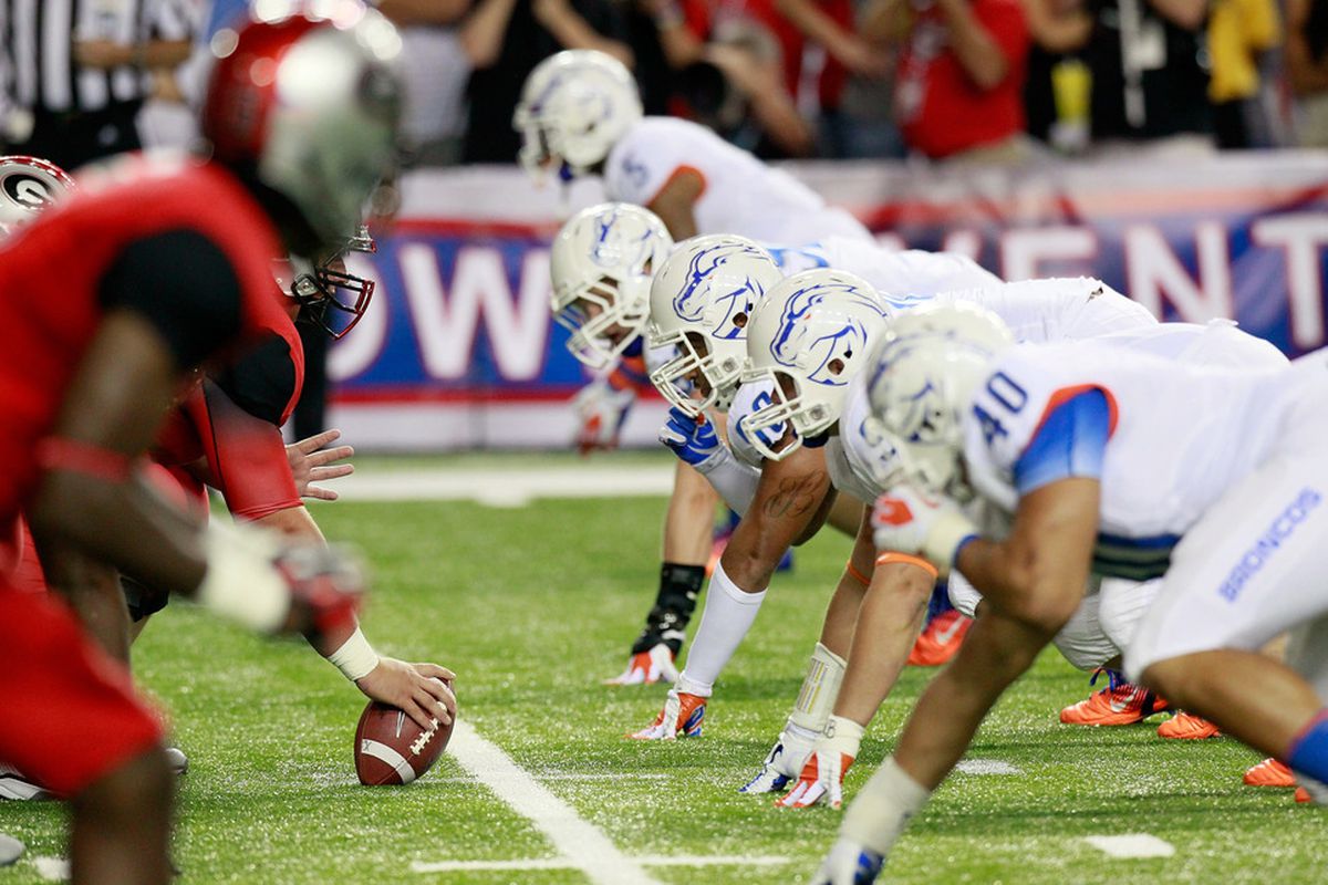 ATLANTA, GA - SEPTEMBER 03:  The Boise State Broncos defense faces off against the Georgia Bulldogs offense at Georgia Dome on September 3, 2011 in Atlanta, Georgia.  (Photo by Kevin C. Cox/Getty Images)