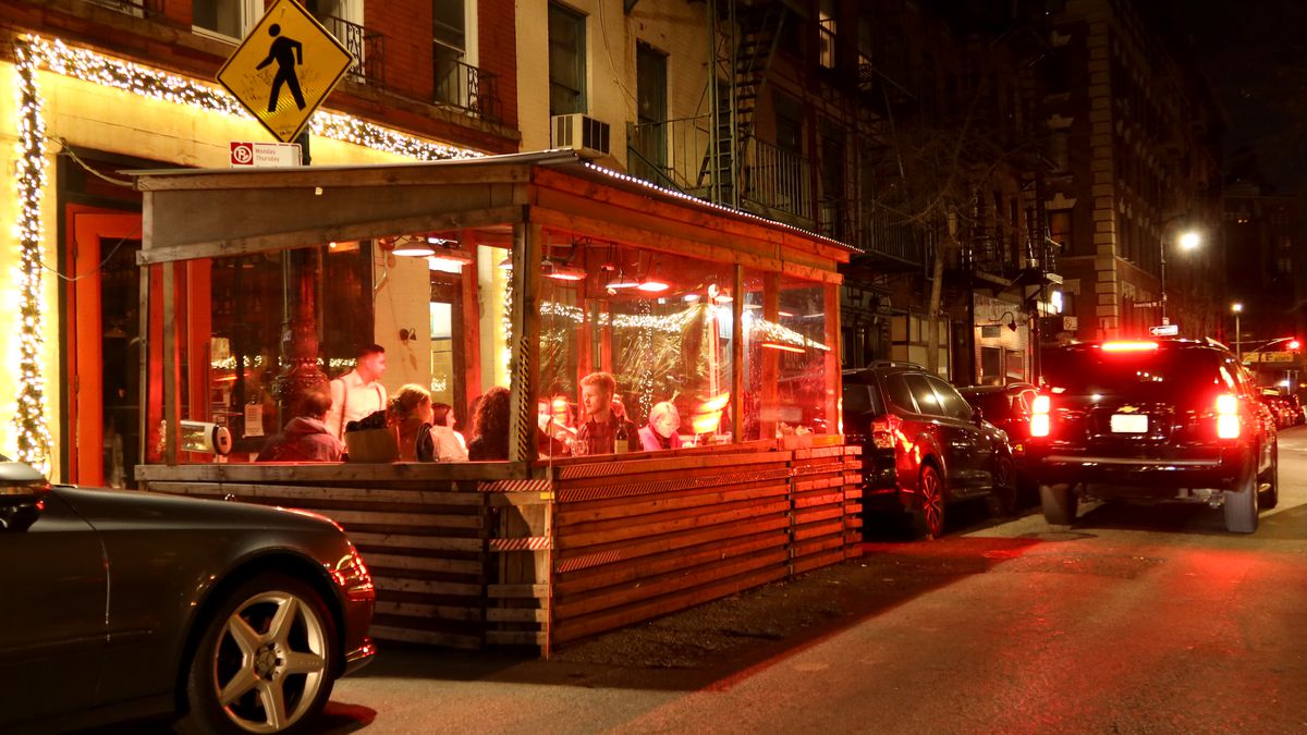 Outdoor Restaurant Dining in New York City