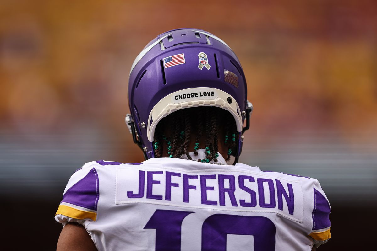 Justin Jefferson #18 of the Minnesota Vikings looks on before the game against the Washington Commanders at FedExField on November 6, 2022 in Landover, Maryland.