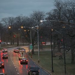 Streetlights along 59th Street on the Midway Plaisance in 2017. | Kevin Tanaka/For the Sun Times