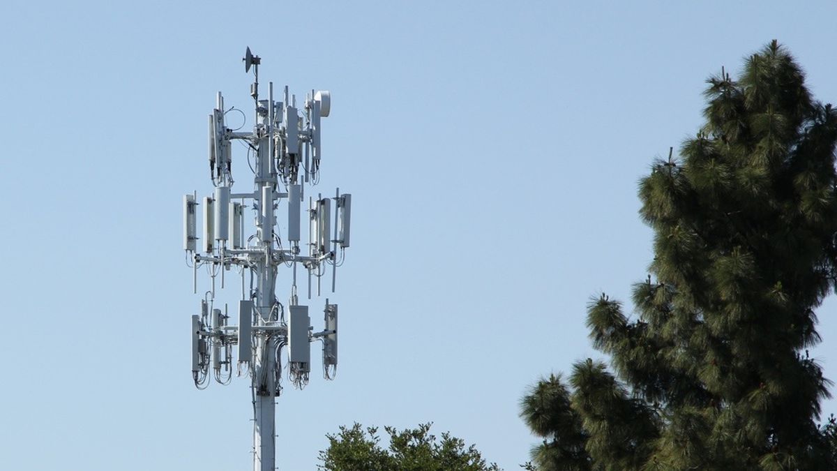 cell tower stock 1024