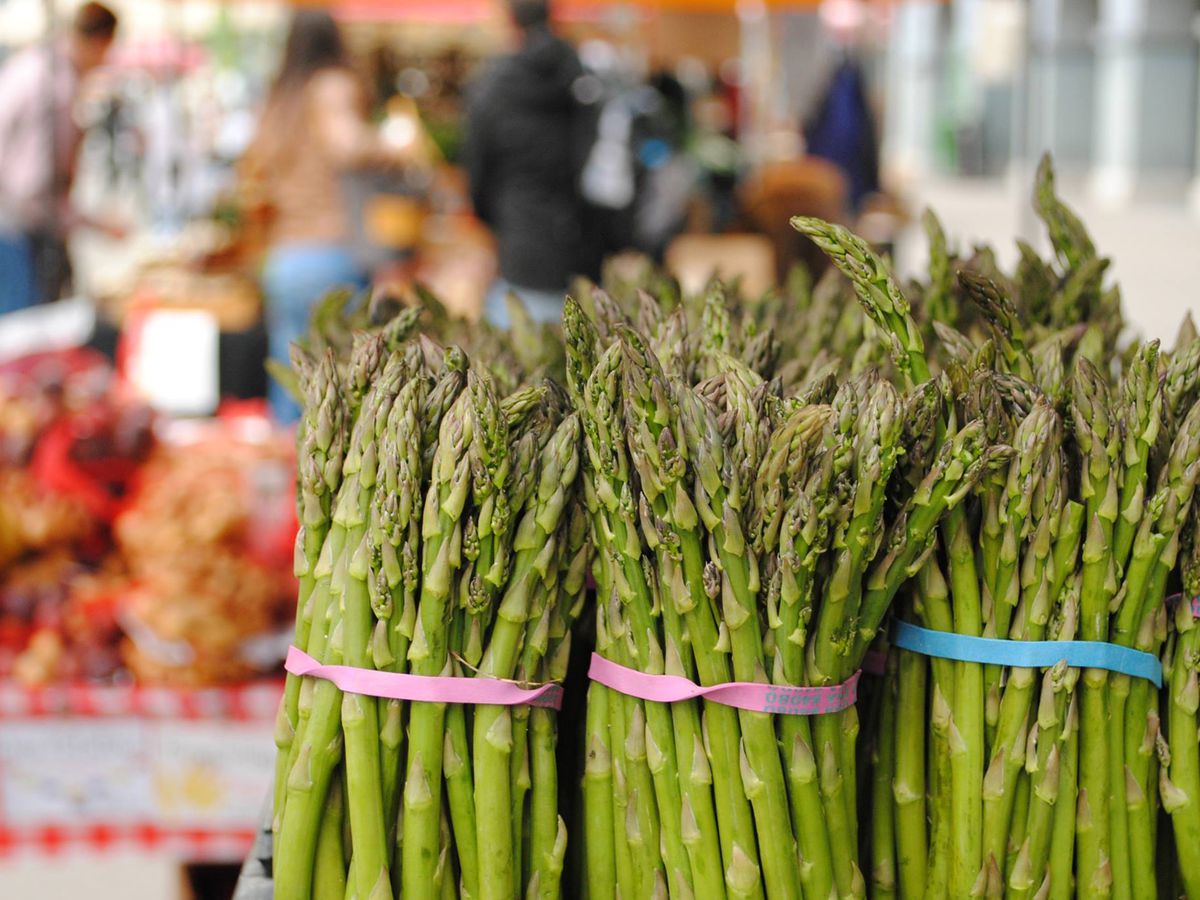 Asparagus at the Ferry Plaza Farmers Market.