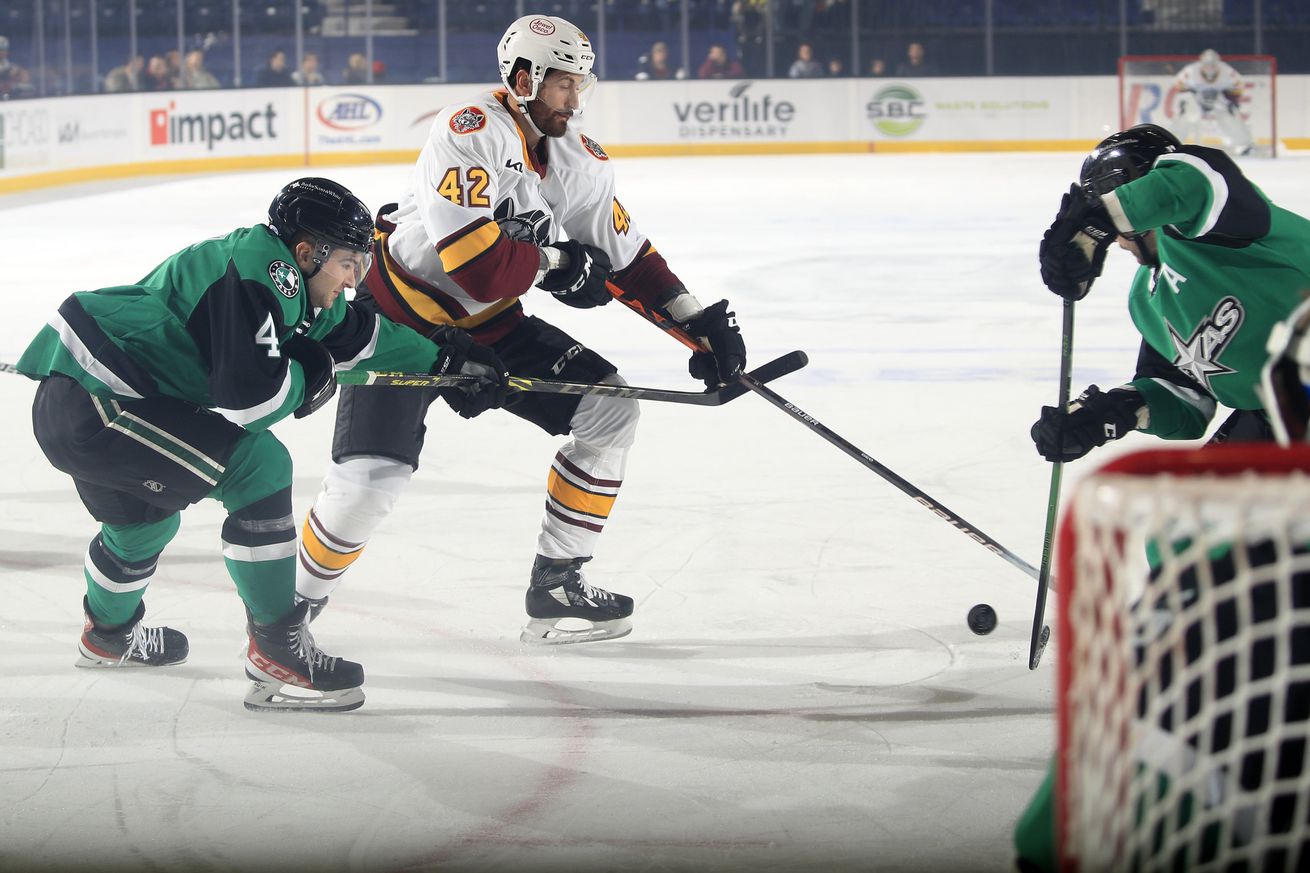 Scoring woes continue for Chicago Wolves