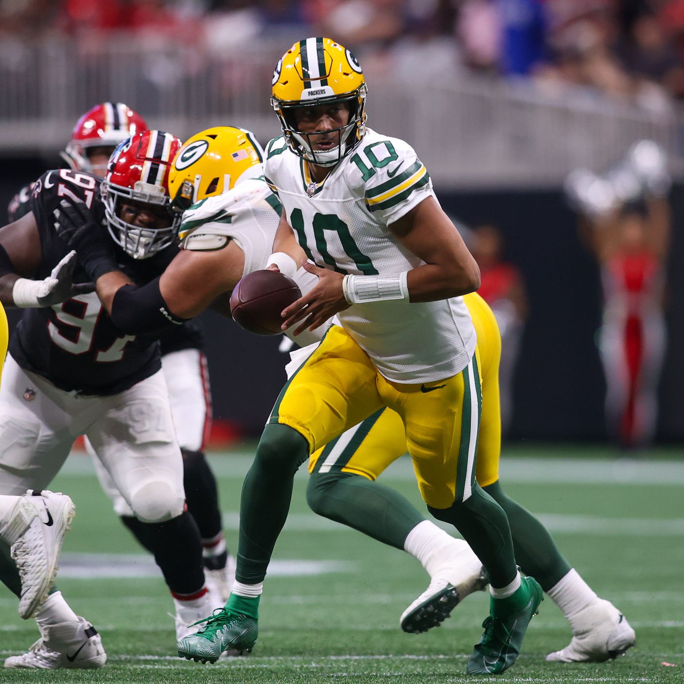 Where to watch Saints-Packers game Sunday: Predictions, injury news