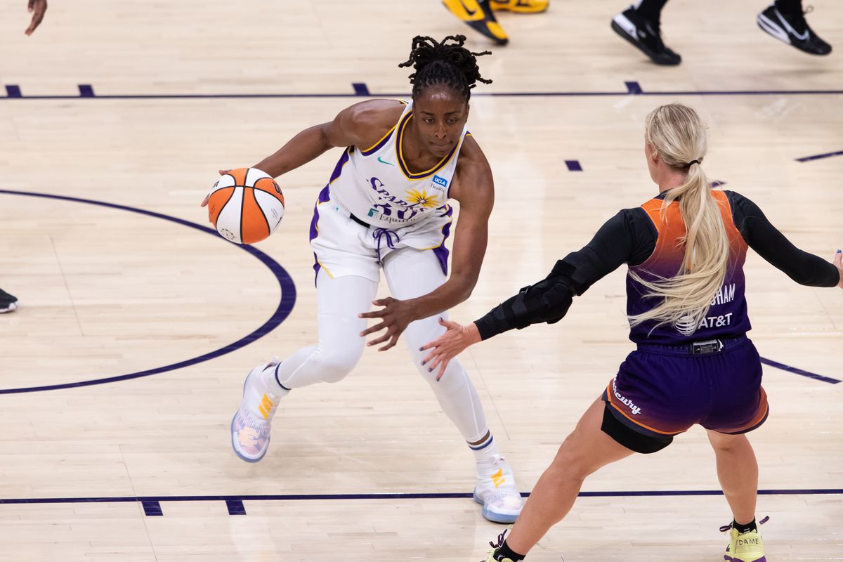 WNBA: JUL 28 Los Angeles Sparks at Phoenix Mercury