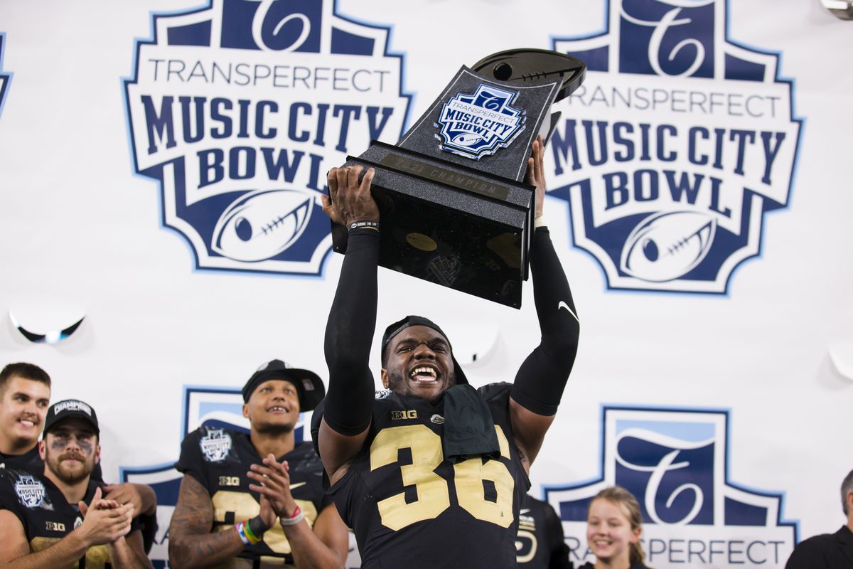 TransPerfect Music City Bowl - Purdue v Tennessee