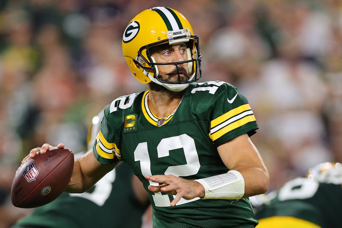 Aaron Rodgers of the Green Bay Packers in action against the Chicago Bears at Lambeau Field on September 18, 2022 in Green Bay, Wisconsin.
