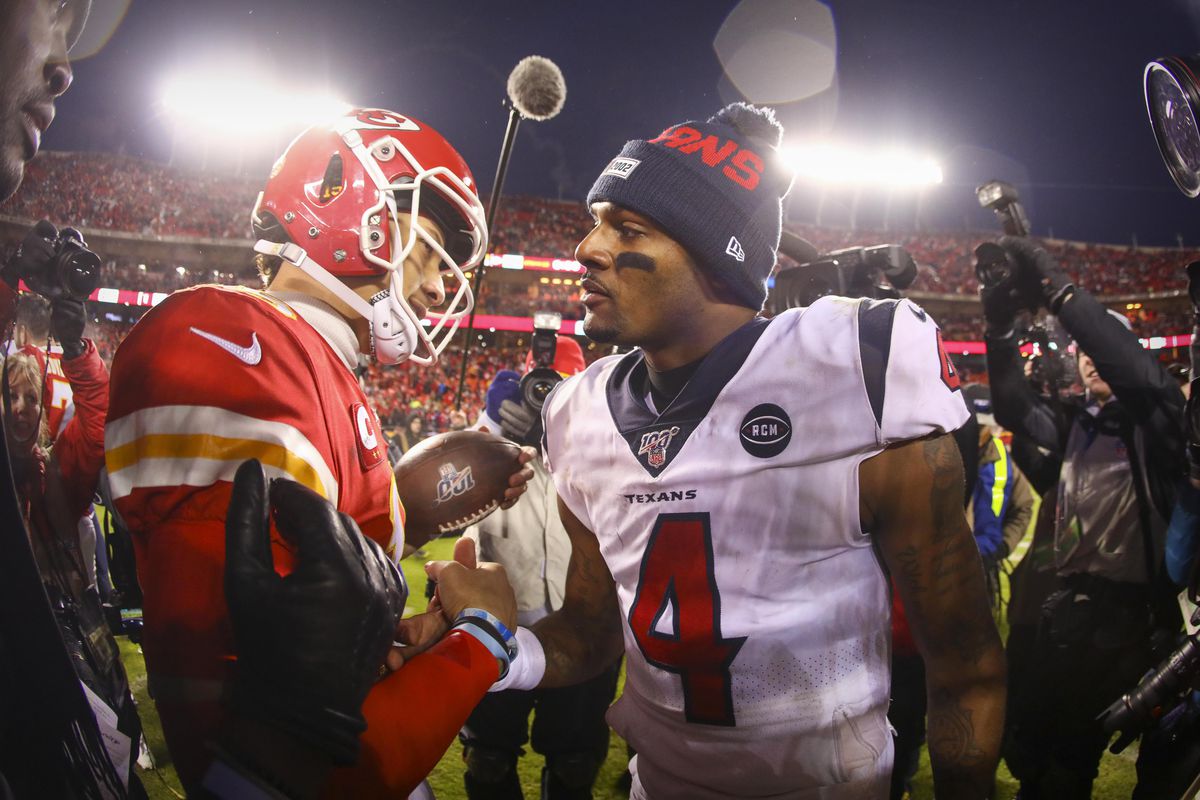 Kansas City Chiefs quarterback Patrick Mahomes hugs Houston Texans quarterback Deshaun Watson after the game between the Chiefs and the Texans in a AFC Divisional Round playoff football game at Arrowhead Stadium.