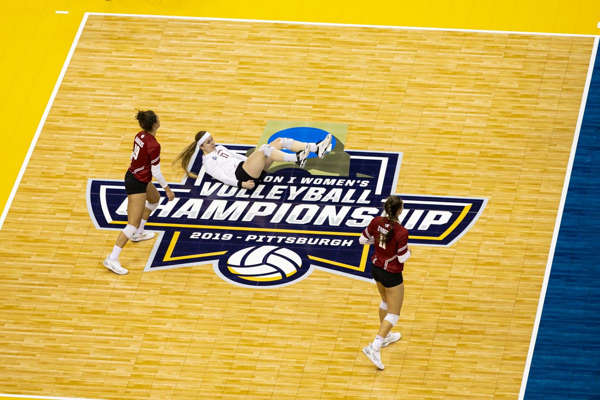 NCAA VOLLEYBALL: DEC 21 Div I Women’s Championship - Wisconsin v Stanford