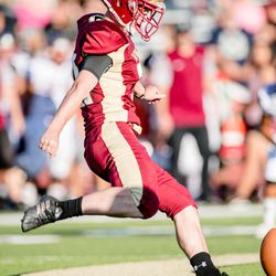 Preston Pitt (31); Viewmont; Northridge at Viewmont; Utah High School Football; Bountiful, Utah; August 18, 2017; Photo: Tyler Tate/Tyler Tate Images