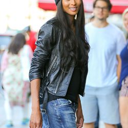 Ciara arrived at her hotel wearing a black leather jacket.