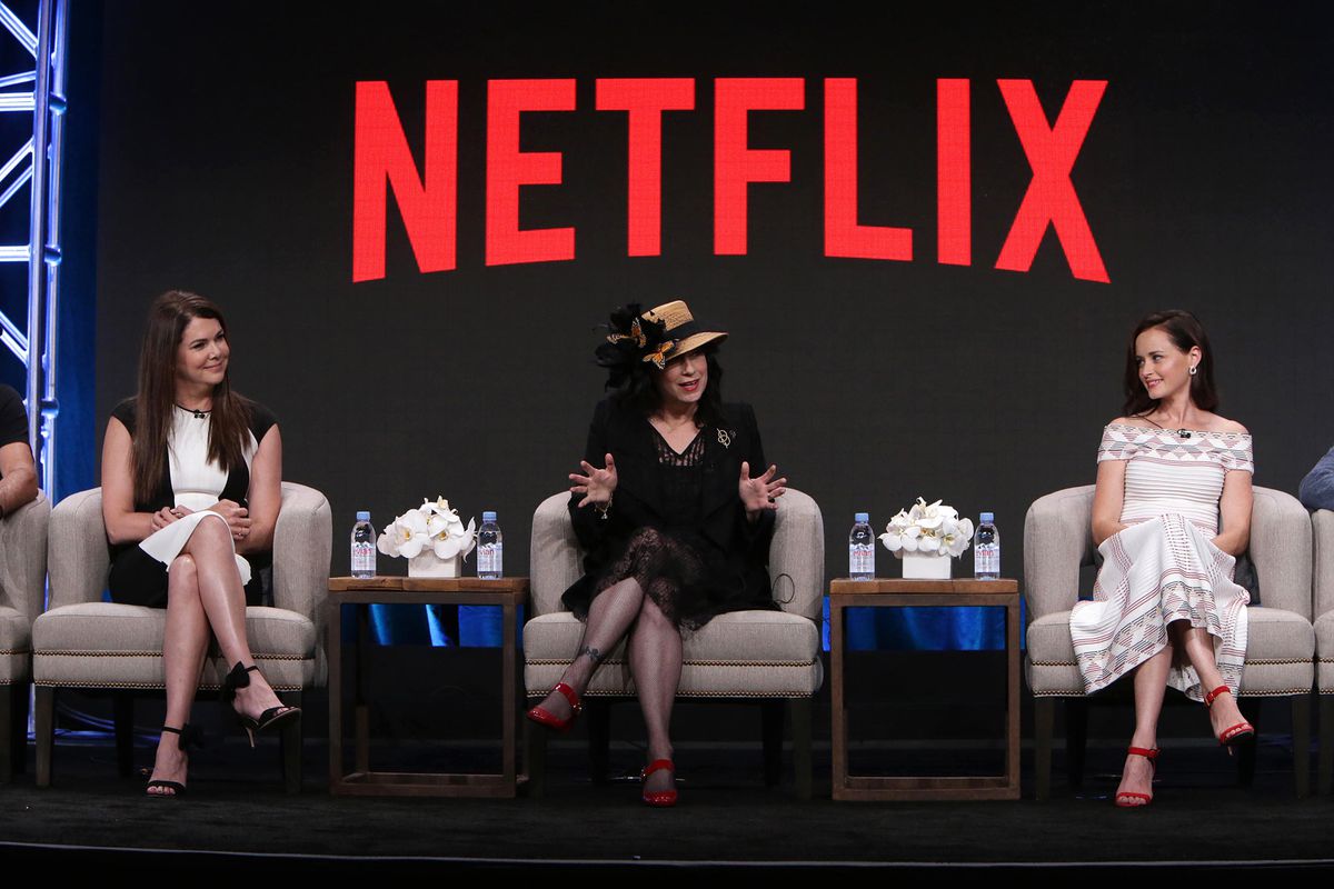 <em>Gilmore Girls</em> creator Amy Sherman-Palladino (center), flanked by stars Lauren Graham (left) and Alexis Bledel (right), during the summer 2016 TCA Press Tour.