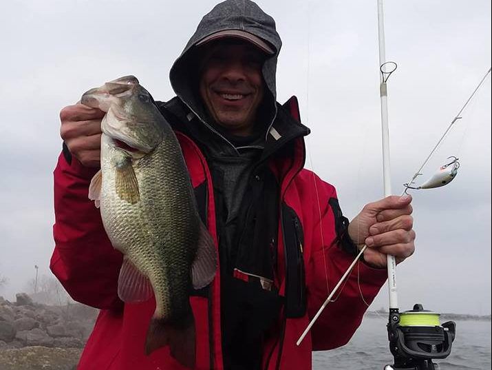 Rob Abouchar with a fat bass from Braidwood Lake on Saturday.<br>Provied