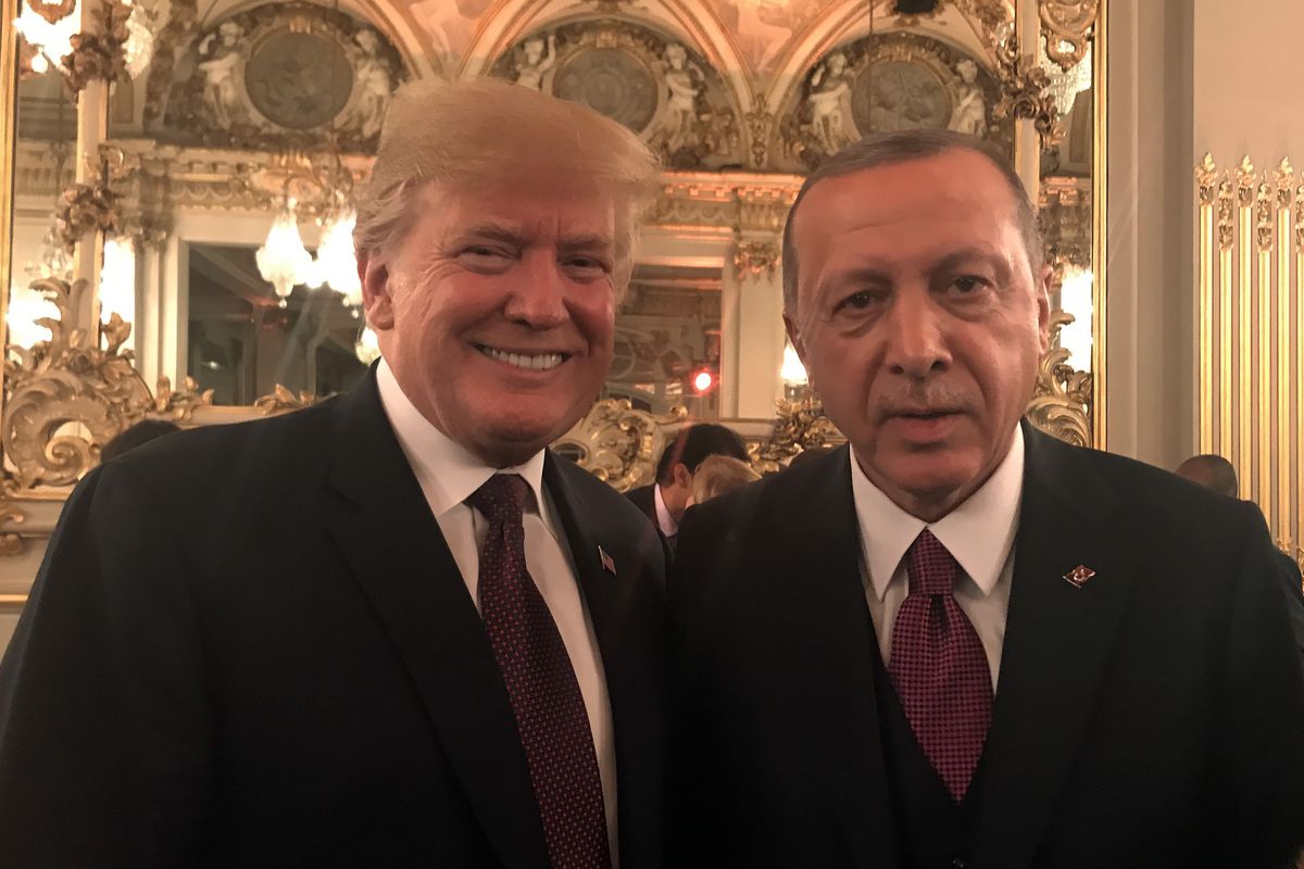 Trump and Erdoğan together for a photo.