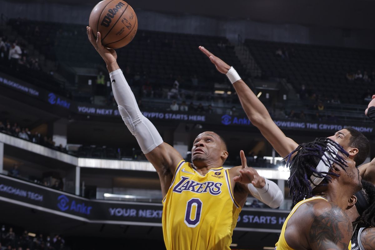 Lakers vs. Kings Final Score: Russell Westbrook leads L.A. past Sacramento  without LeBron - Silver Screen and Roll