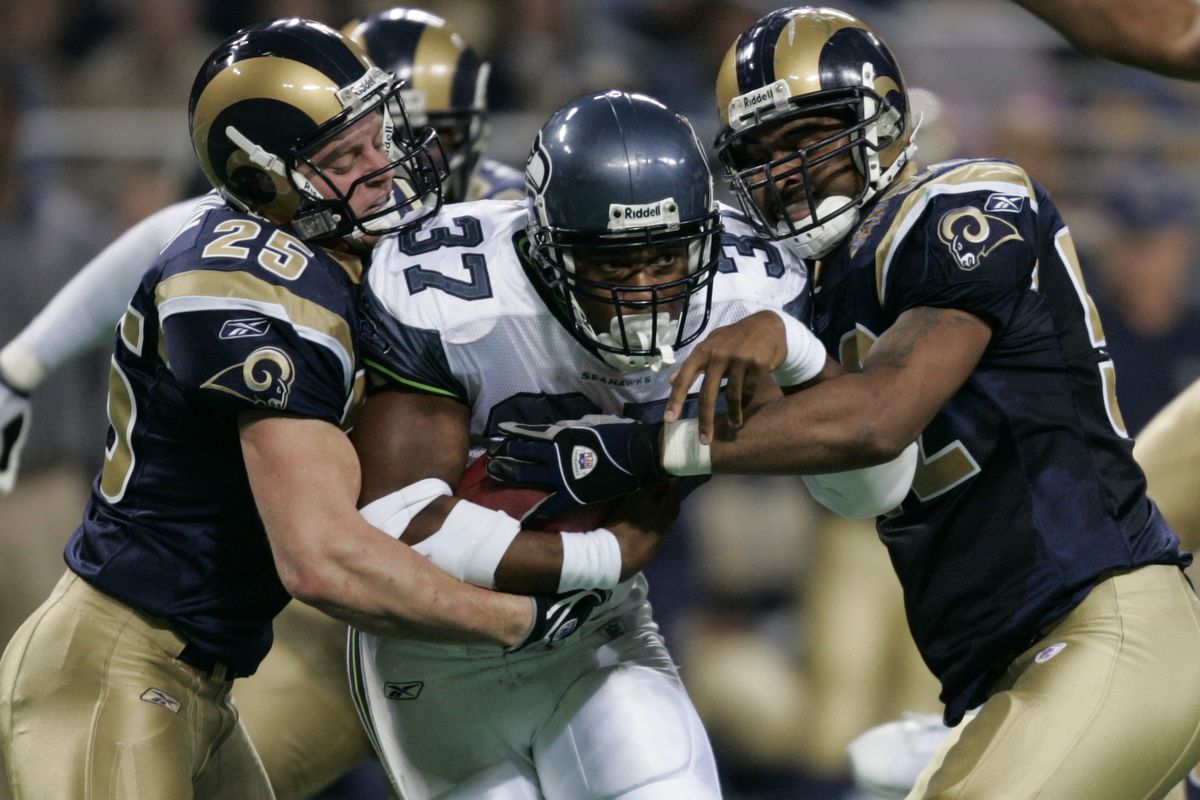 2004 NFL: Seattle Seahawks at St. Louis Rams
