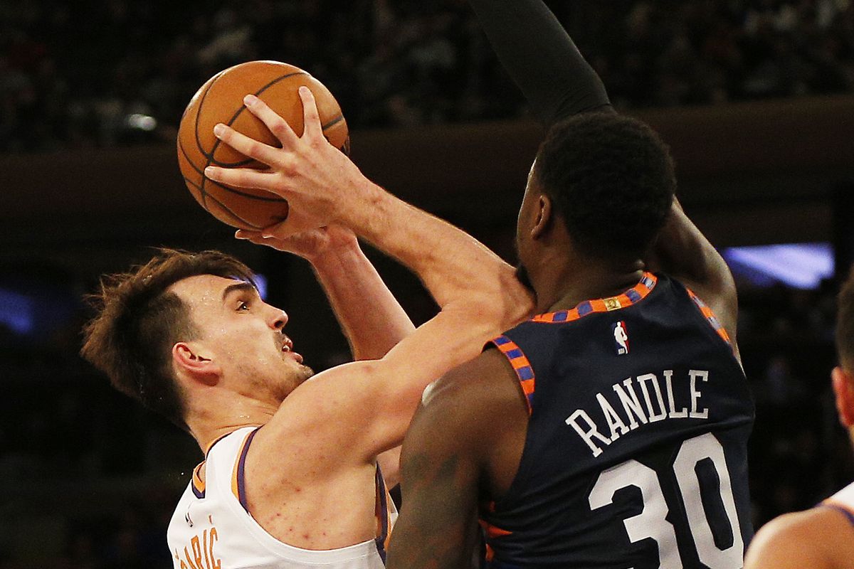 NBA: Phoenix Suns at New York Knicks