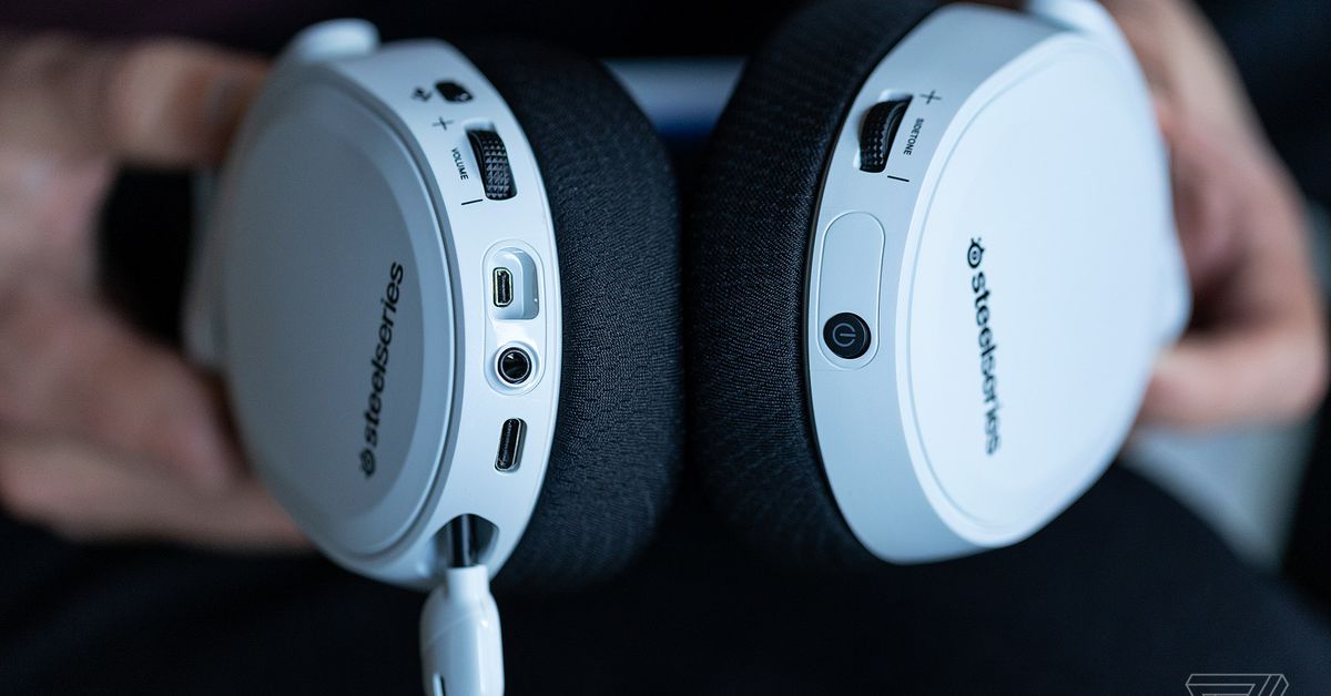 SteelSeries is offering up to 40 percent off gaming headsets